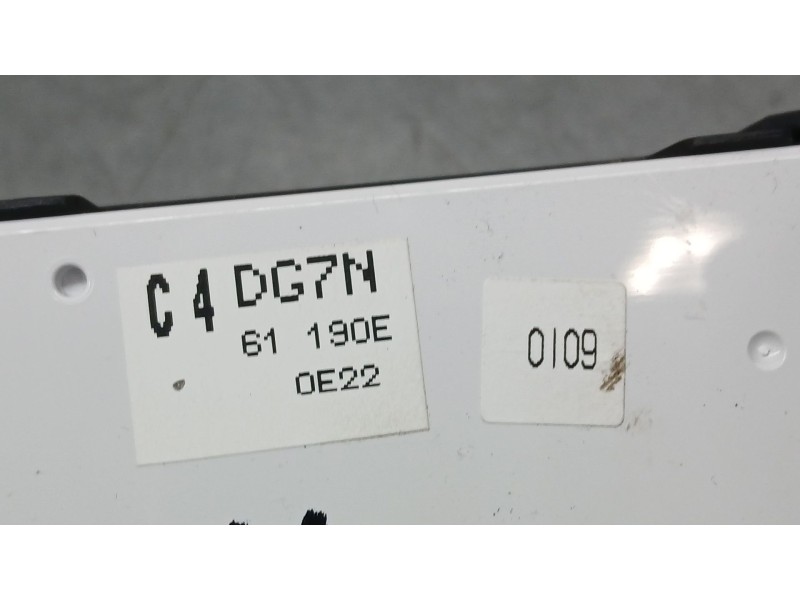 Recambio de mando climatizador para mazda 2 hatchback (dl, dj) 1.5 skyactiv-g referencia OEM IAM DG7N61190E  