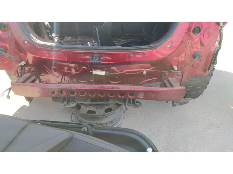 Recambio de refuerzo paragolpes trasero para mazda 2 hatchback (dl, dj) 1.5 skyactiv-g referencia OEM IAM DA6A50260  