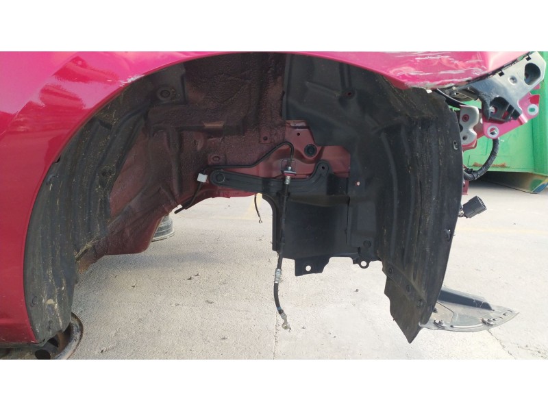 Recambio de plastico pase rueda del. dch. para mazda 2 hatchback (dl, dj) 1.5 skyactiv-g referencia OEM IAM D09H56131D  