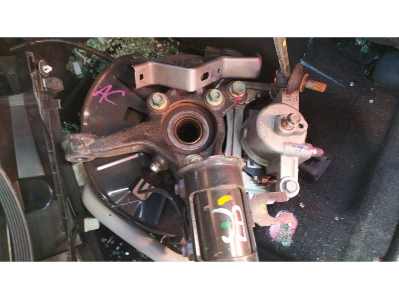 Recambio de mangueta delantera derecha para mazda 2 hatchback (dl, dj) 1.5 skyactiv-g referencia OEM IAM DA7J3302Y  