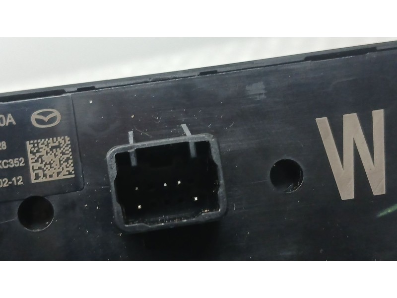 Recambio de mando multifuncion para mazda 2 hatchback (dl, dj) 1.5 skyactiv-g referencia OEM IAM   