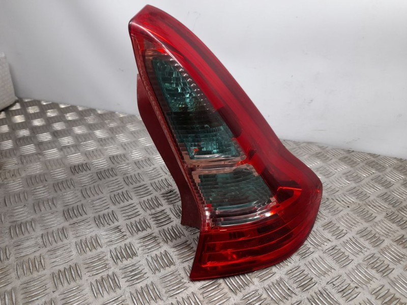 Recambio de piloto trasero derecho para citroën c4 coupe collection referencia OEM IAM 9646801677  