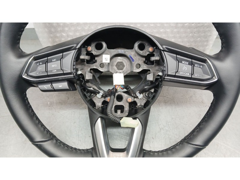 Recambio de volante para mazda 2 hatchback (dl, dj) 1.5 skyactiv-g referencia OEM IAM DA6A3298202 GTBA97X20GK 634874900C