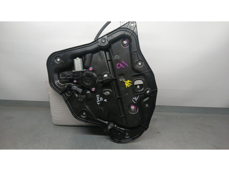 Recambio de elevalunas trasero derecho para mazda 2 hatchback (dl, dj) 1.5 skyactiv-g referencia OEM IAM DA6C72590A  