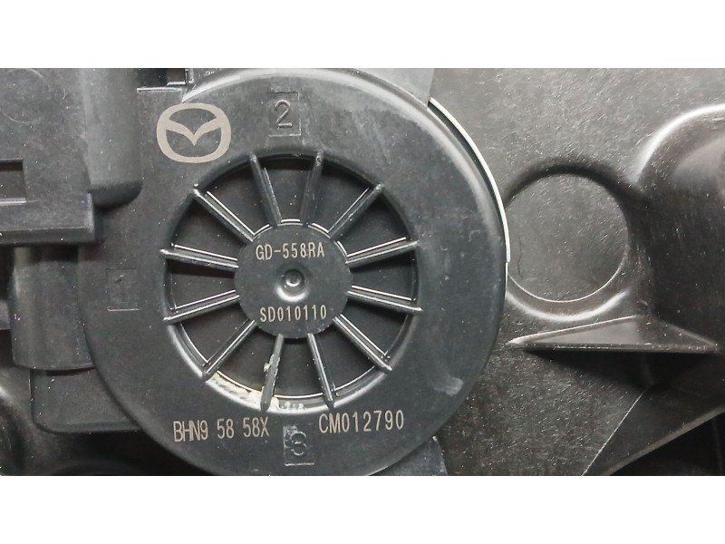 Recambio de elevalunas trasero derecho para mazda 2 hatchback (dl, dj) 1.5 skyactiv-g referencia OEM IAM DA6C72590A  