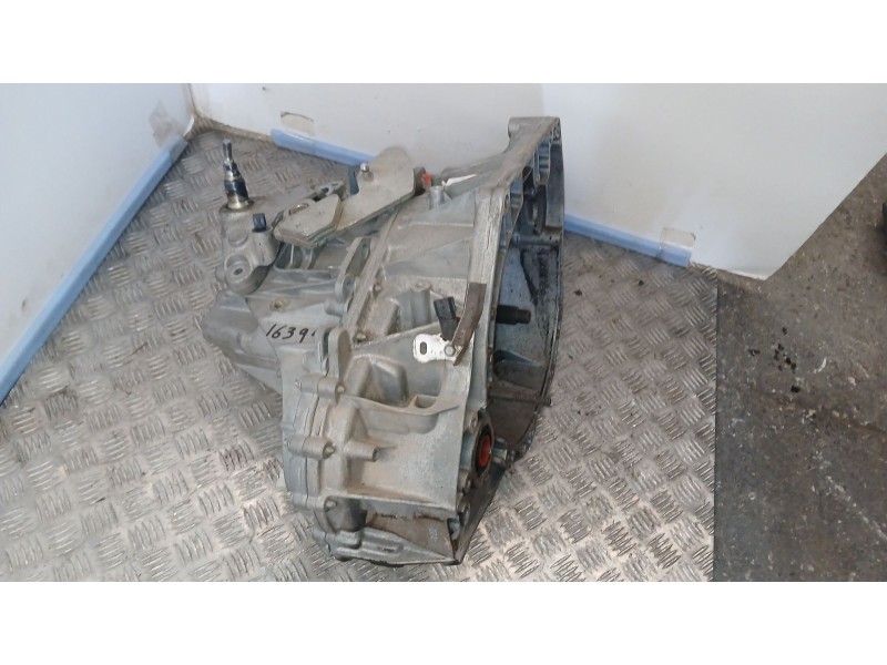 Recambio de caja cambios para dacia duster ii prestige referencia OEM IAM TL4355 6 VELOCIDADES B071104 