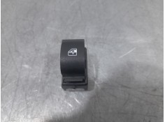 MANDO ELEVALUNAS DELANTERO DERECHO 7356546660 