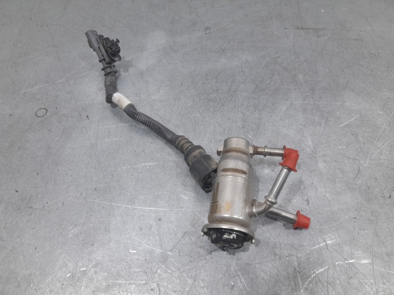 Recambio de inyector adblue para fiat tipo hatchback (356_, 357_) 1.3 d (356hxh1a) referencia OEM IAM 55283500  