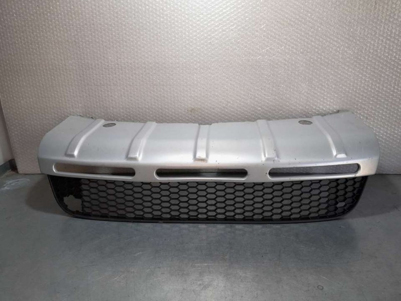 Recambio de rejilla delantera para skoda octavia combi (1z5) scout 4x4 referencia OEM IAM 1Z0853677B  
