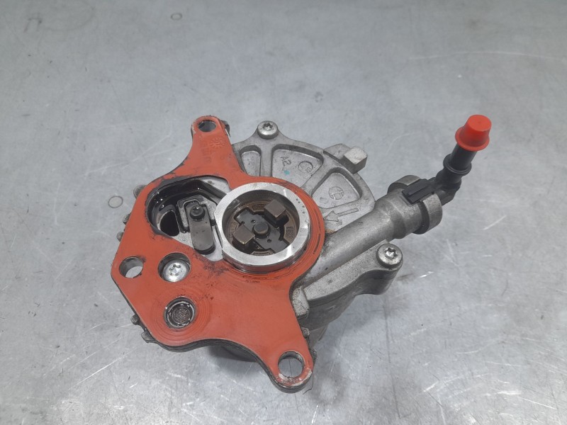 Recambio de depresor freno / bomba vacio para land rover range rover (lm) v8 td vogue referencia OEM IAM D1781E0000  