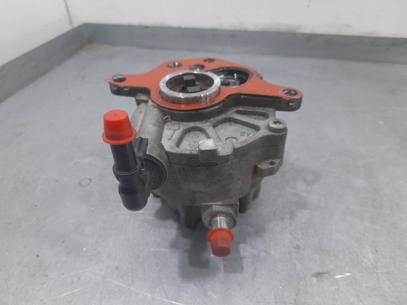 Recambio de depresor freno / bomba vacio para land rover range rover (lm) v8 td vogue referencia OEM IAM D1781E0000  