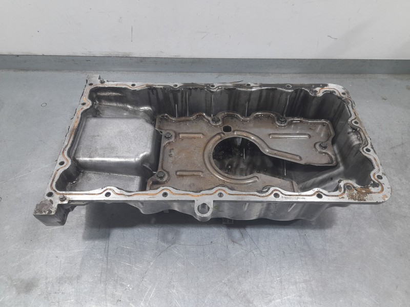 Recambio de carter para hyundai i30 (fd) 1.6 crdi referencia OEM IAM 21510-2A321  