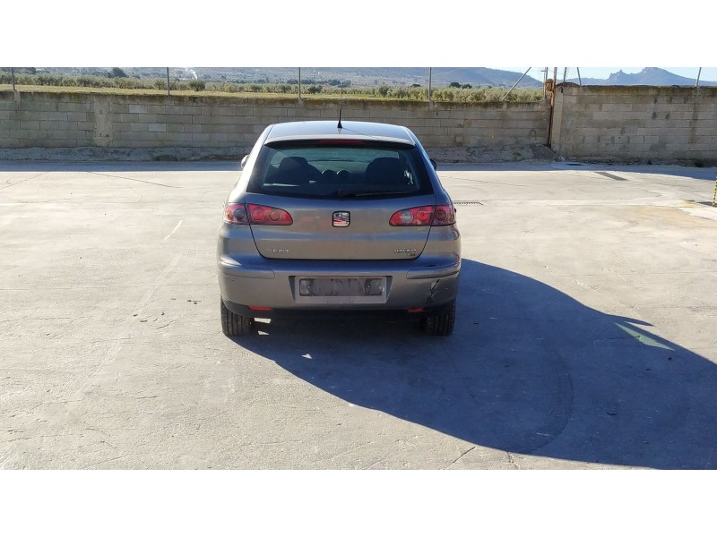 seat ibiza iii (6l1) del año 2003