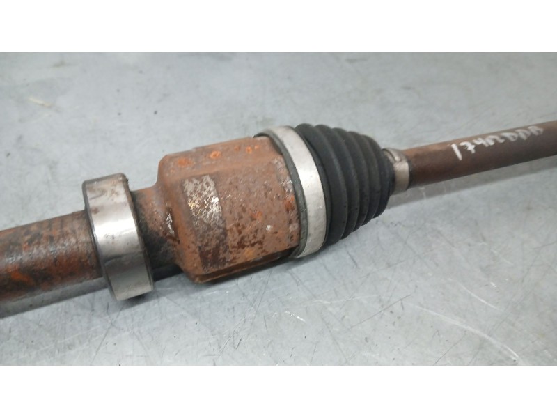 Recambio de transmision delantera derecha para renault clio v (b7_) 1.0 lpg (b7mt) referencia OEM IAM 391001267R  VERE7036