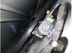 Recambio de elevalunas delantero derecho para renault clio v (b7_) 1.0 lpg (b7mt) referencia OEM IAM 807201776R  