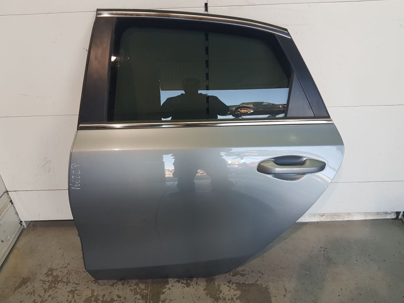 Recambio de puerta trasera izquierda para kia ceed (cd) 1.0 t-gdi referencia OEM IAM 77003J7000  