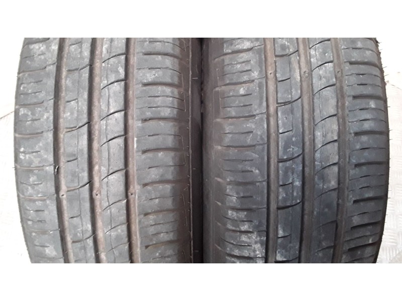 Recambio de neumatico pareja para neumaticos reutilizados - referencia OEM IAM 185651588H TRISTAR 185/65/15/88H