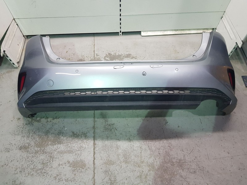 Recambio de paragolpes trasero para kia ceed (cd) 1.0 t-gdi referencia OEM IAM 86610J7020 TOCADO 