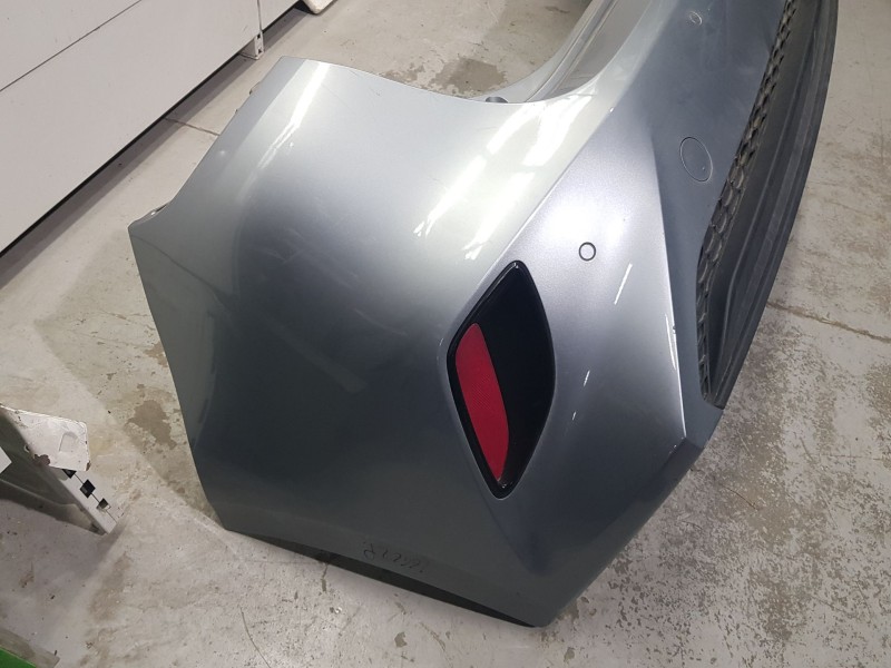 Recambio de paragolpes trasero para kia ceed (cd) 1.0 t-gdi referencia OEM IAM 86610J7020 TOCADO 