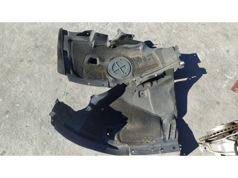 Recambio de plastico pase rueda del. dch. para bmw i3 (i01) electric referencia OEM IAM 51717294636  