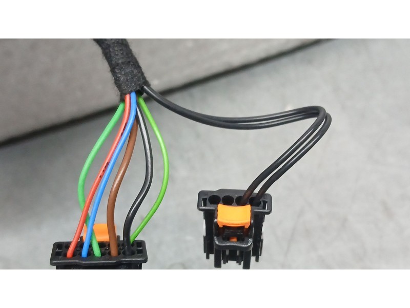 Recambio de retrovisor derecho para opel corsa f (p2jo) 1.2 (68) referencia OEM IAM 983758811T  