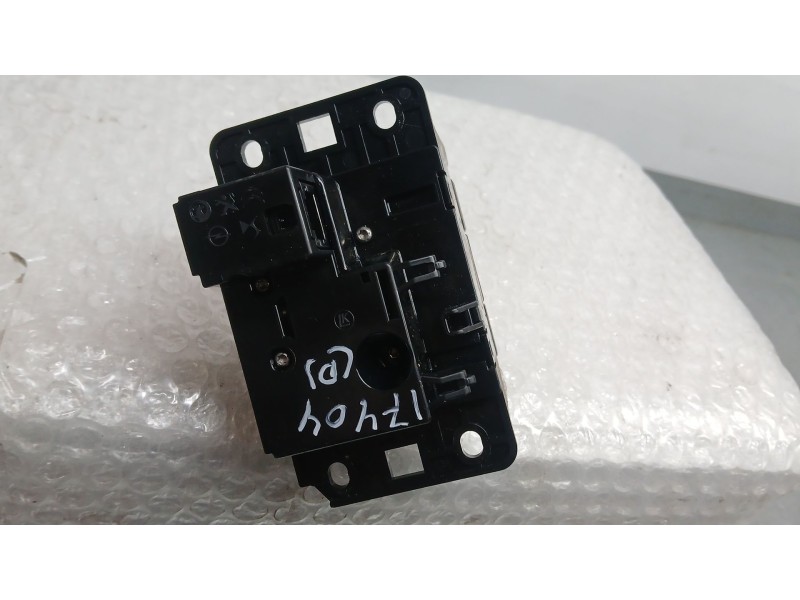 Recambio de palanca cambio para opel corsa f (p2jo) 1.2 (68) referencia OEM IAM 1680149380  