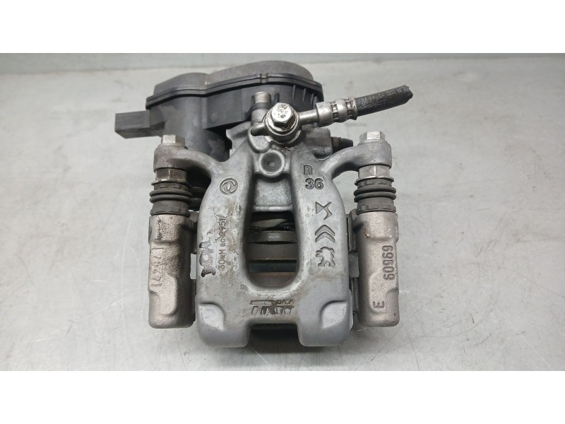 Recambio de pinza freno trasera derecha para opel corsa f (p2jo) 1.2 (68) referencia OEM IAM 1664737280 1672362580 VERE9160