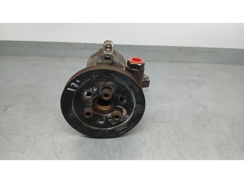 Recambio de bomba direccion para volkswagen caddy ii furgoneta/monovolumen (9k9a) 1.9 d referencia OEM IAM 1H0422155E  