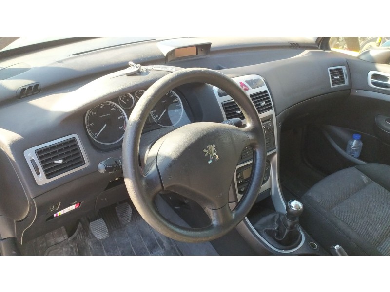 peugeot 307 sw (3h) del año 2004