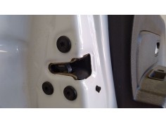 CERRADURA PUERTA TRASERA IZQUIERDA 825034872R 