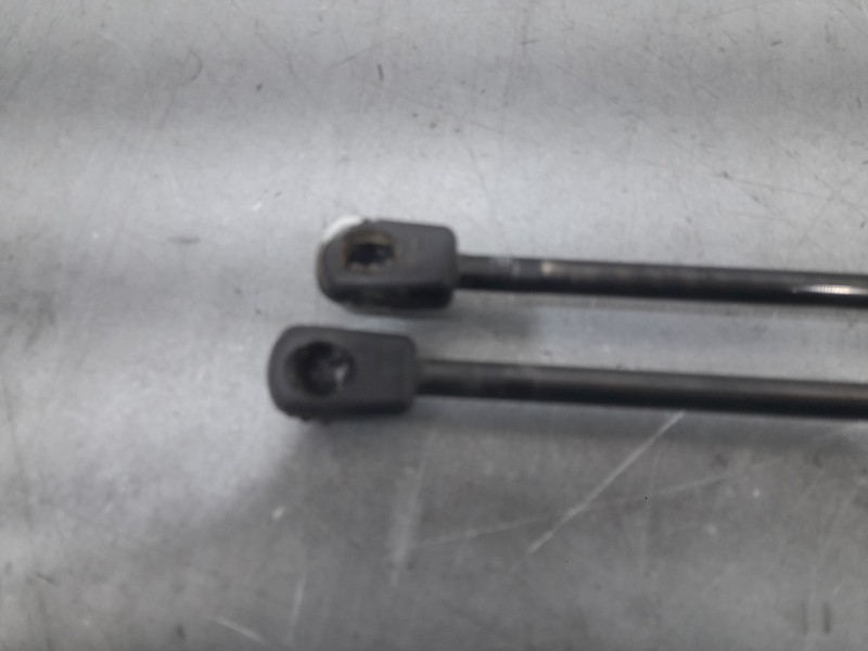 Recambio de amortiguadores maletero / porton para fiat tipo hatchback (356_, 357_) 1.3 d (356hxh1a) referencia OEM IAM 520907720