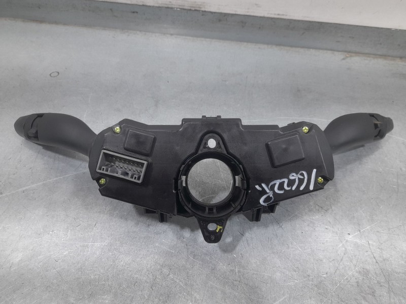 Recambio de mando luces y limpia para kia ceed (cd) 1.0 t-gdi referencia OEM IAM 93404J7960  