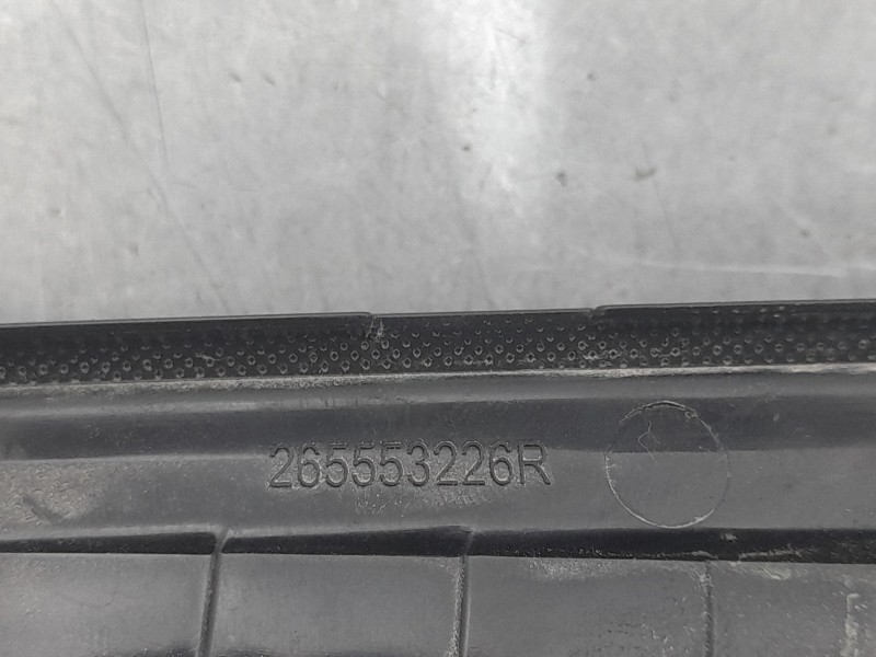 Recambio de piloto trasero izquierdo interior para renault clio v (b7_) tce 90 (b7mt) referencia OEM IAM 265553226R  