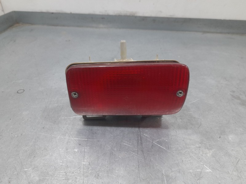 Recambio de piloto trasero izquierdo paragolpes para peugeot 205 i (741a/c) 1.7 diesel referencia OEM IAM 635049  