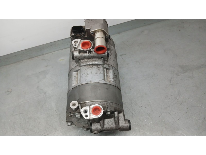 Recambio de compresor aire acondicionado para bmw i3 (i01) electric referencia OEM IAM 64526830620  21137510