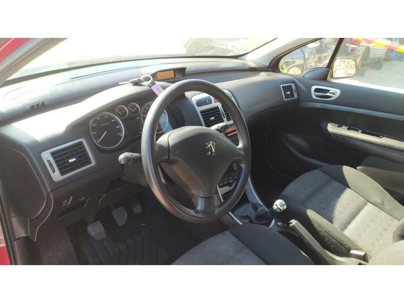 peugeot 307 sw (3h) del año 2004