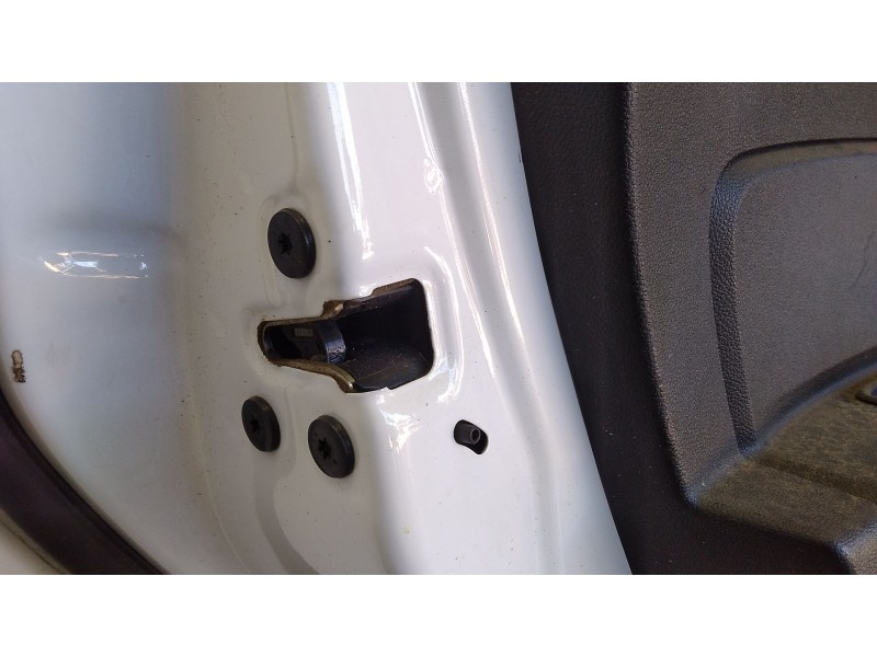 Recambio de cerradura puerta trasera izquierda para dacia duster ii prestige referencia OEM IAM 825034872R  