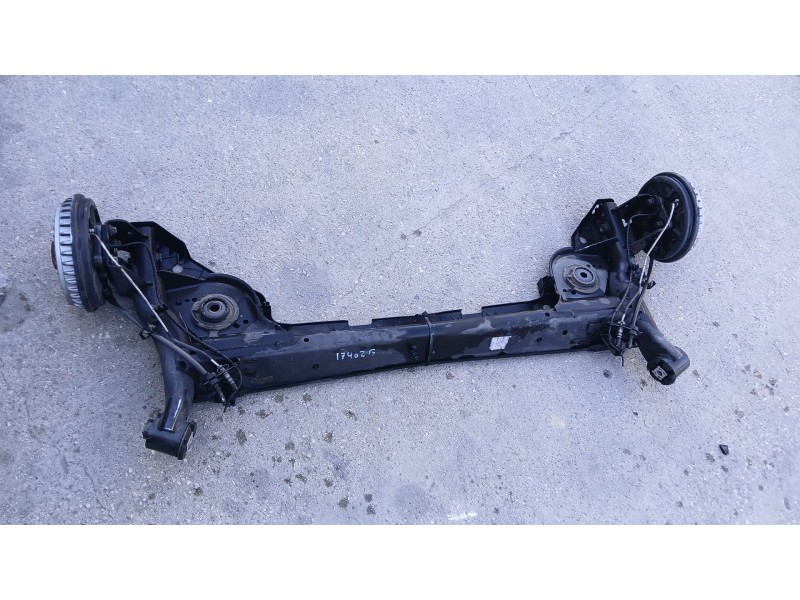 Recambio de puente trasero para renault clio v (b7_) 1.0 lpg (b7mt) referencia OEM IAM 555113834R  