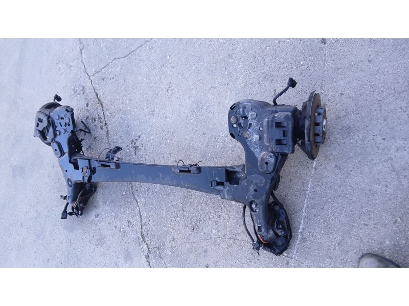 Recambio de puente trasero para opel corsa f (p2jo) 1.2 (68) referencia OEM IAM 9838305780  