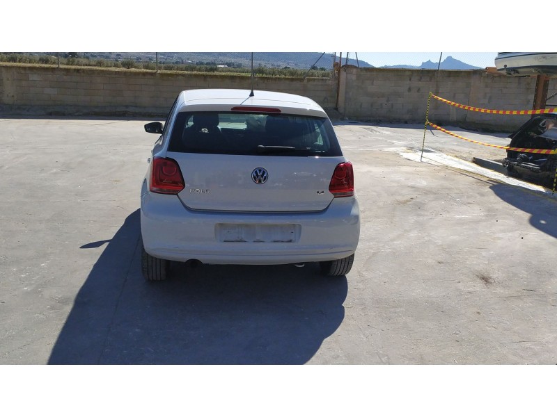 volkswagen polo v (6r1, 6c1) del año 2010