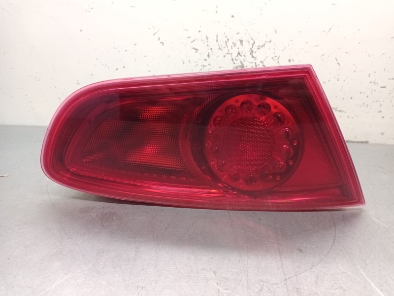 Recambio de piloto trasero izquierdo interior para seat leon (1p1) 1.9 tdi referencia OEM IAM 89320291  1P0945107D