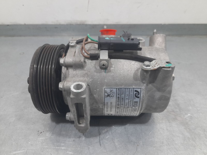 Recambio de compresor aire acondicionado para peugeot 208 ii (ub_, up_, uw_, uj_) 1.2 puretech 100 referencia OEM IAM 9827596080