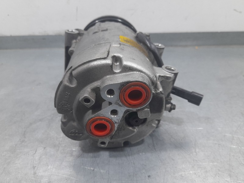 Recambio de compresor aire acondicionado para ford focus ii (da_, hcp, dp) 1.8 tdci referencia OEM IAM 4M5H19D629AE  1870517
