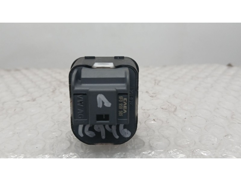 Recambio de mando retrovisor para seat arona (kj7, kjp) 1.0 tsi referencia OEM IAM   