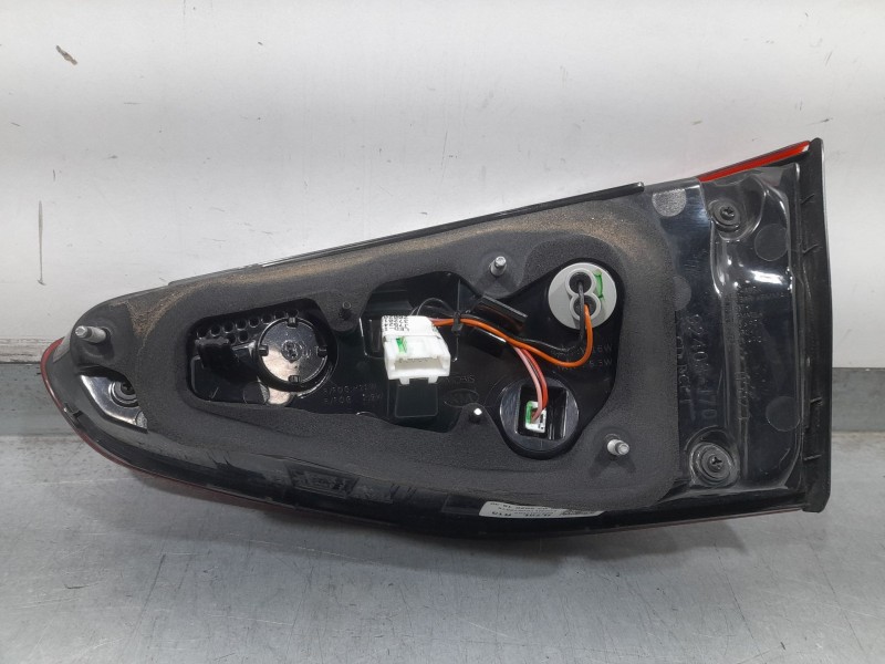 Recambio de piloto trasero izquierdo interior para kia ceed (cd) 1.0 t-gdi referencia OEM IAM 92403J7050  