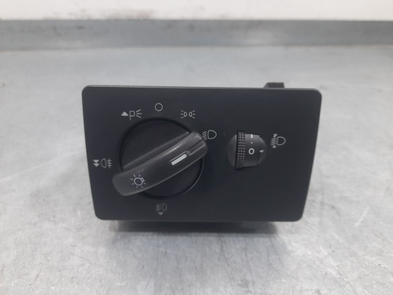 Recambio de mando luces para ford focus ii (da_, hcp, dp) 1.8 tdci referencia OEM IAM 7M5T13A024LA  