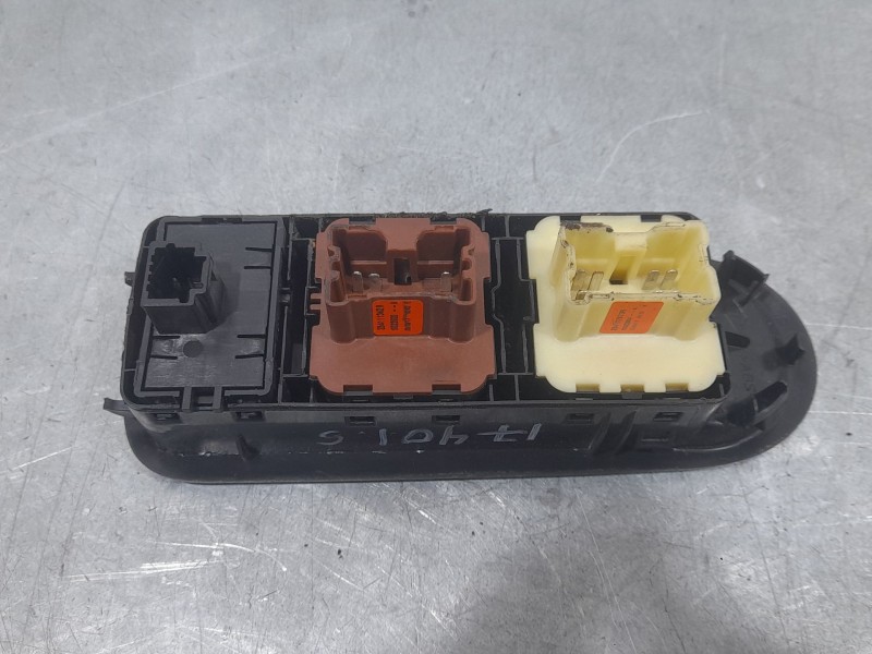 Recambio de mando elevalunas delantero izquierdo para dacia duster (hs_) 1.5 dci referencia OEM IAM 254117873R 254111342R 