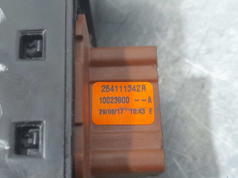 Recambio de mando elevalunas delantero izquierdo para dacia duster (hs_) 1.5 dci referencia OEM IAM 254117873R 254111342R 