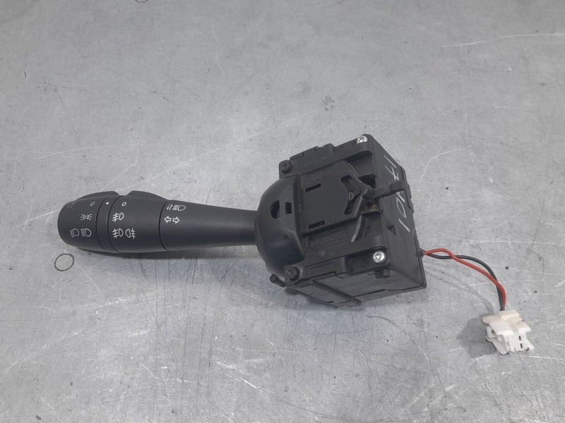 Recambio de mando luces para dacia duster (hs_) 1.5 dci referencia OEM IAM E1109576  