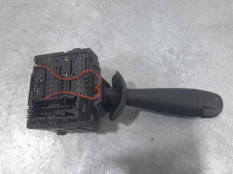 Recambio de mando limpia para dacia duster (hs_) 1.5 dci referencia OEM IAM E1109568  